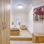 דירה New! Spacious 4-bedroom Duplex By Sf Homes