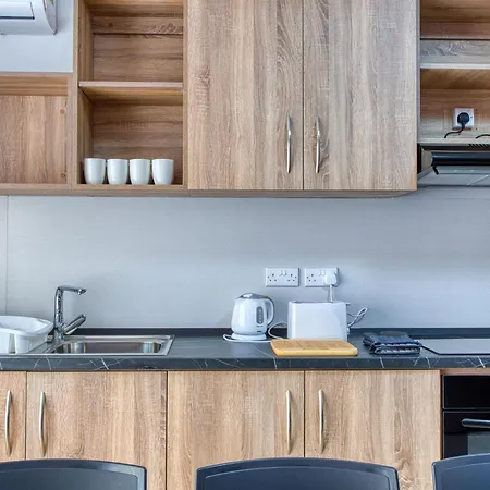 New! Spacious 4-bedroom Duplex By Sf Homes * Tal-Hriereb