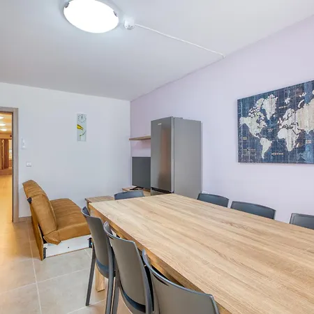 Appartement New! Spacious 4-bedroom Duplex By Sf Homes *