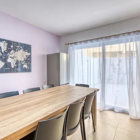 Appartement New! Spacious 4-bedroom Duplex By Sf Homes