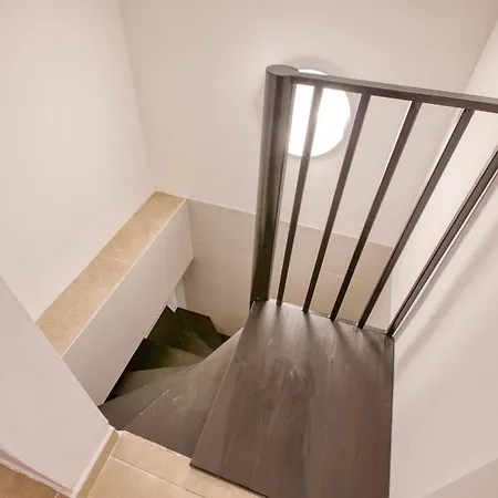 New! Spacious 4-bedroom Duplex By Sf Homes Tal-Hriereb